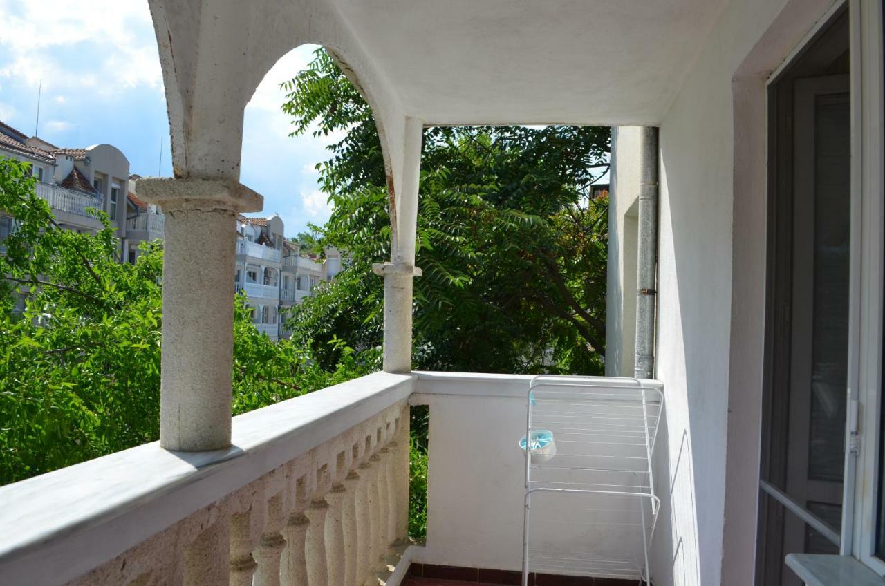 Bravo 1 Home George Slantschew brjag Exterior foto