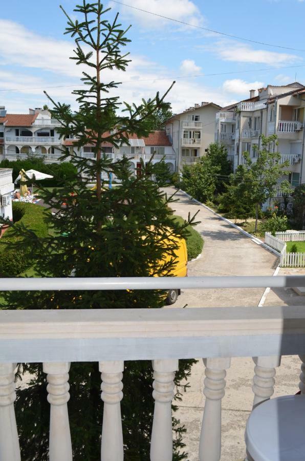 Bravo 1 Home George Slantschew brjag Exterior foto